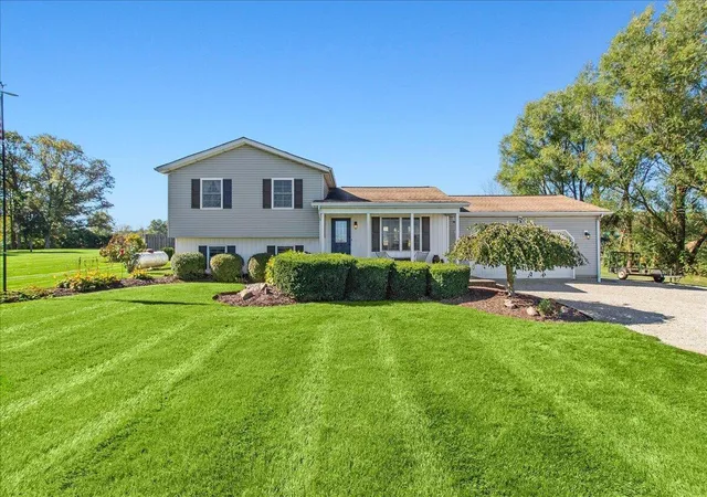 Photo 1 of Single family home for sale at 614 N Parkview Rd, Woodstock, OH 43084 | MLS# 226040117 | Listing updated on 2026-10-26