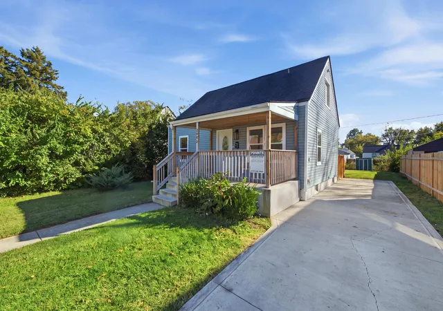 Photo 1 of Single family home for sale at 2895 E 12th Avenue, Columbus, OH 43219 | MLS# 226040111 | Listing updated on 2026-10-26
