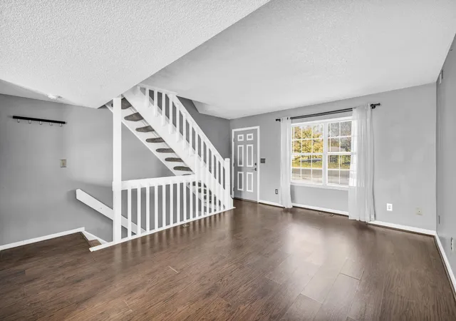 Photo 3 of Single family home for sale at 4975 Stoneybrook Blvd #14E, Hilliard, OH 43026 | MLS# 226040327 | Listing updated on 2026-10-23