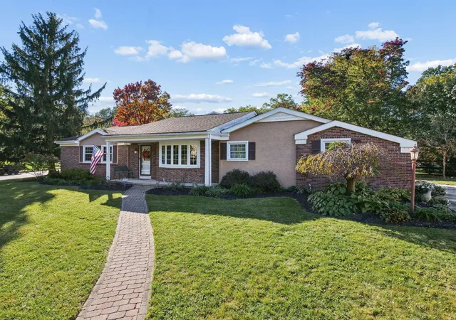 Photo 2 of Single family home for sale at 11 Somerset Rd, Delaware, OH 43015 | MLS# 226040290 | Listing updated on 2026-10-25