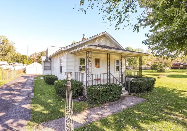 Photo 1 of Single family home for sale at 132 Rockwell Rd, Columbus, OH 43207 | MLS# 226040182 | Listing updated on 2026-10-28