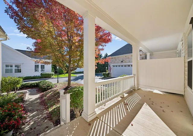 Listing Photo 1 - Condo for sale in building located at 4126 Herald Sq Pl, Dublin, OH 43016