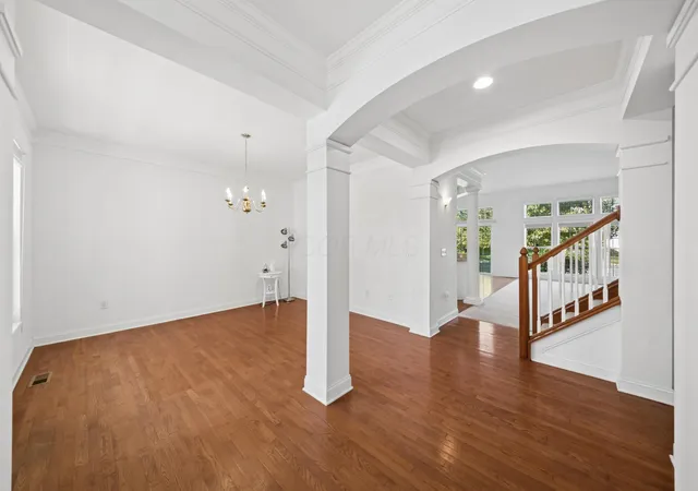 Listing Photo 5 - Condo for sale in building located at 4126 Herald Sq Pl, Dublin, OH 43016