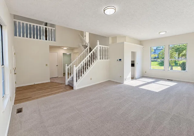 Photo 3 of Single family home for sale at 5640 Boulder Crst St, Columbus, OH 43235 | MLS# 226040200 | Listing updated on 2026-10-29