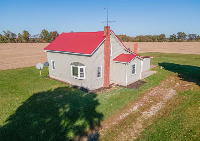Photo 3 of Single family home for sale at 6711 County Rd 28, Edison, OH 43320 | MLS# 226040223 | Listing updated on 2026-10-25