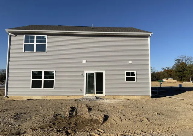 Photo 2 of Single family home for sale at 420 Garrett Trl, Lithopolis, OH 43136 | MLS# 226040322 | Listing updated on 2026-10-23