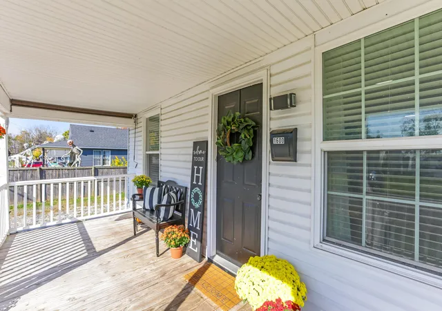 Photo 3 of Single family home for sale at 1600 Obetz Ave, Obetz, OH 43207 | MLS# 226040972 | Listing updated on 2026-10-30