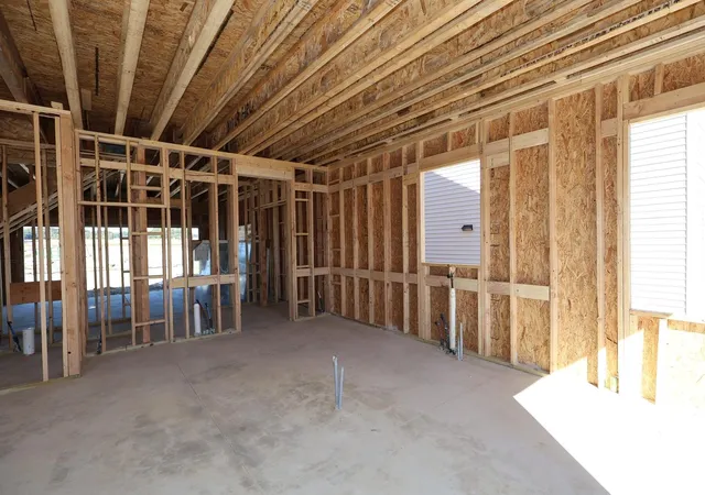 Photo 2 of Single family home for sale at 1039 Dawsons Dr, Hebron, OH 43025 | MLS# 226040481 | Listing updated on 2026-10-26