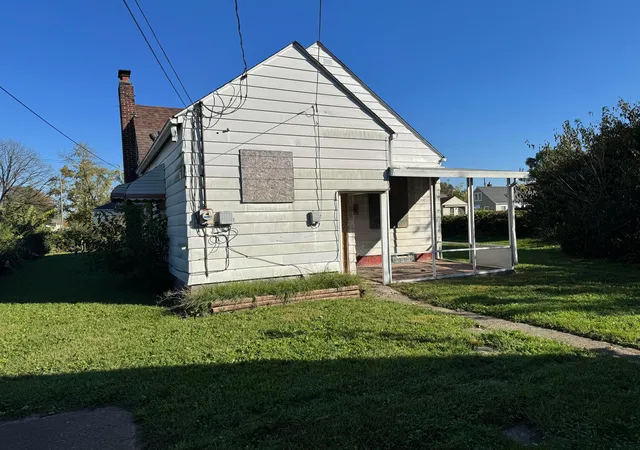 Photo 3 of Single family home for sale at 1259 E 24th Avenue, Columbus, OH 43211 | MLS# 226040335 | Listing updated on 2026-10-24