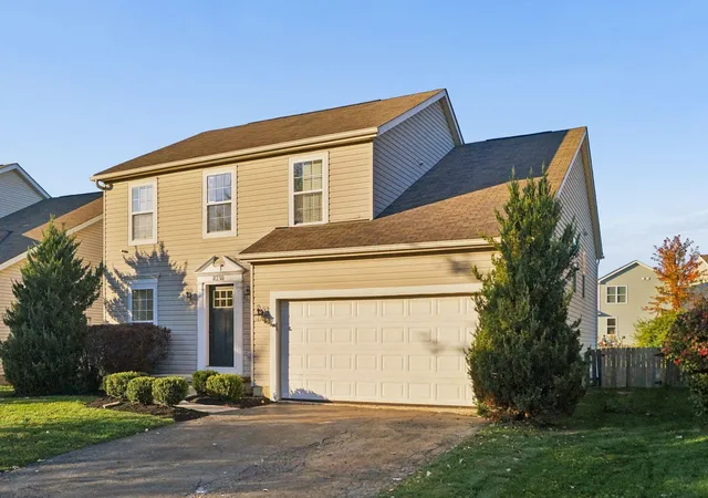 Photo 2 of Single family home for sale at 8230 Creekstone Ln, Blacklick, OH 43004 | MLS# 226040400 | Listing updated on 2026-10-26