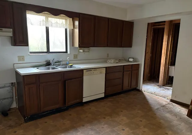 Listing Photo 5 - Condo for sale in building located at 1442 Londondale Pkwy, Newark, OH 43055 - Unit #3-1