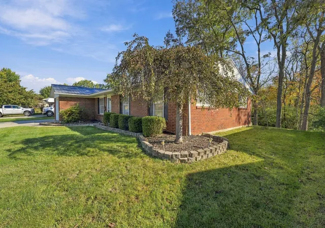 Photo 2 of Single family home for sale at 648 Liberty Ln, Westerville, OH 43081 | MLS# 226040512 | Listing updated on 2026-10-28