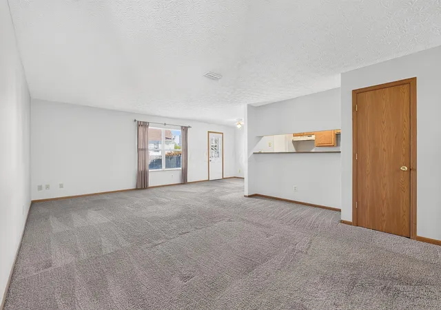 Photo 3 of Single family home for sale at 1318 Randan Dr, Columbus, OH 43207 | MLS# 226040371 | Listing updated on 2026-10-23