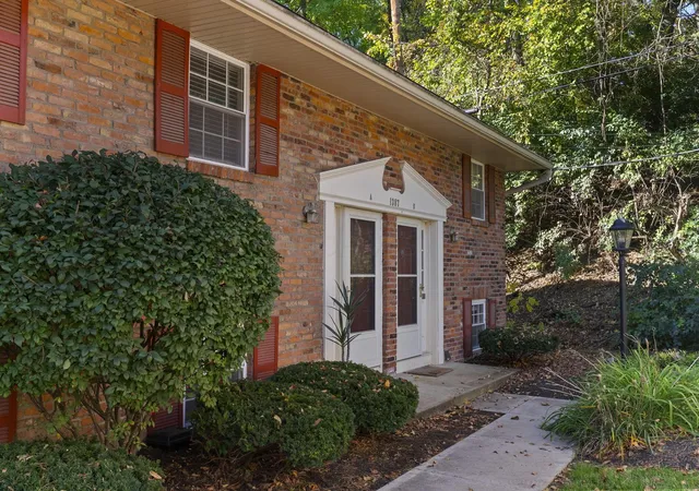 Photo 1 of Condo for sale at 1387 Bluff Ave #A, Columbus, OH 43212 | MLS# 226040411 | Listing updated on 2026-10-28