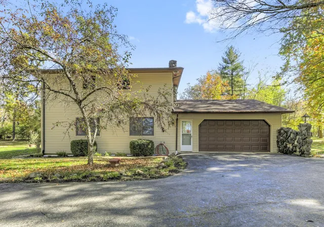 Photo 1 of Single family home for sale at 2450 Musser Rd NE, Baltimore, OH 43105 | MLS# 226040396 | Listing updated on 2026-10-26