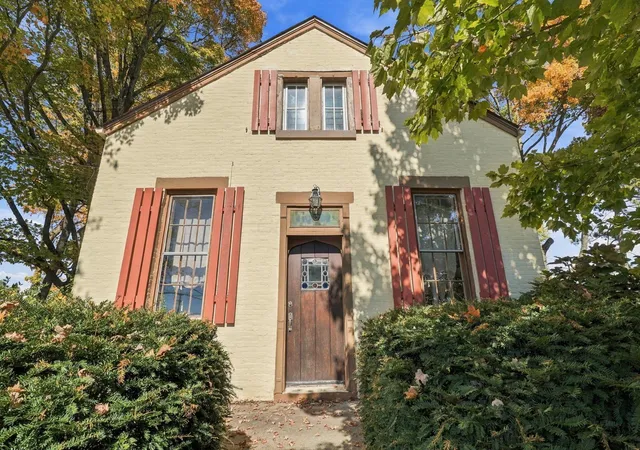 Photo 1 of Single family home for sale at 4590 Central College Rd, Westerville, OH 43081 | MLS# 226040420 | Listing updated on 2026-10-27