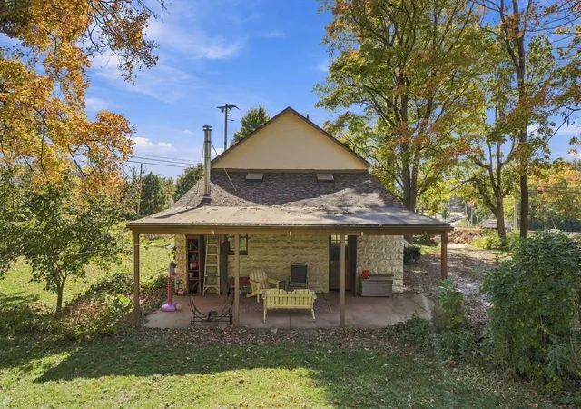 Photo 4 of Single family home for sale at 4590 Central College Rd, Westerville, OH 43081 | MLS# 226040420 | Listing updated on 2026-10-27