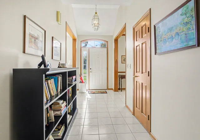 Photo 4 of Single family home for sale at 7512 Lismore Dr, Reynoldsburg, OH 43068 | MLS# 226040949 | Listing updated on 2026-10-30