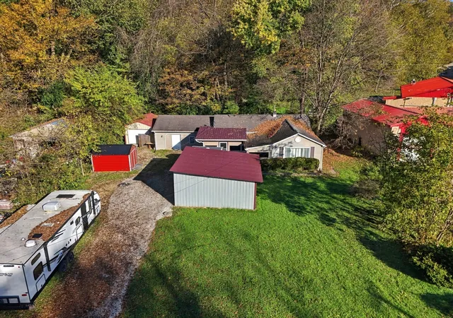 Photo 2 of Single family home for sale at 62 Blain Hwy, Waverly, OH 45690 | MLS# 226040461 | Listing updated on 2026-10-27