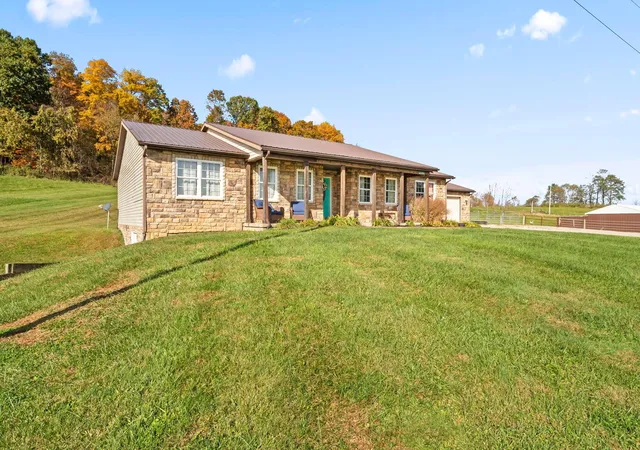 Photo 2 of Single family home for sale at 12905 N Pike Rd, Mount Perry, OH 43760 | MLS# 226040500 | Listing updated on 2026-10-28