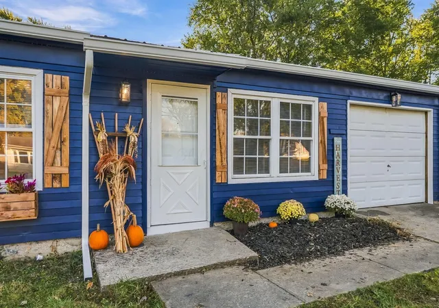 Photo 3 of Single family home for sale at 930 Richmond Ave, Marion, OH 43302 | MLS# 226040821 | Listing updated on 2026-10-27