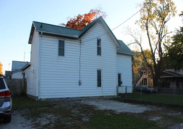 Photo 2 of Single family home for sale at 158 N Grand Ave, Marion, OH 43302 | MLS# 226040620 | Listing updated on 2026-10-29