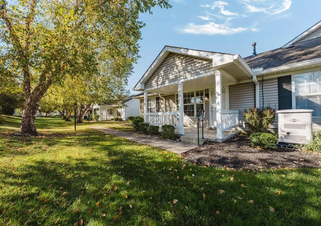 Photo 1 of Condo for sale at 8637 Victoria Meadow Ln, Reynoldsburg, OH 43068 | MLS# 226040557 | Listing updated on 2026-10-25