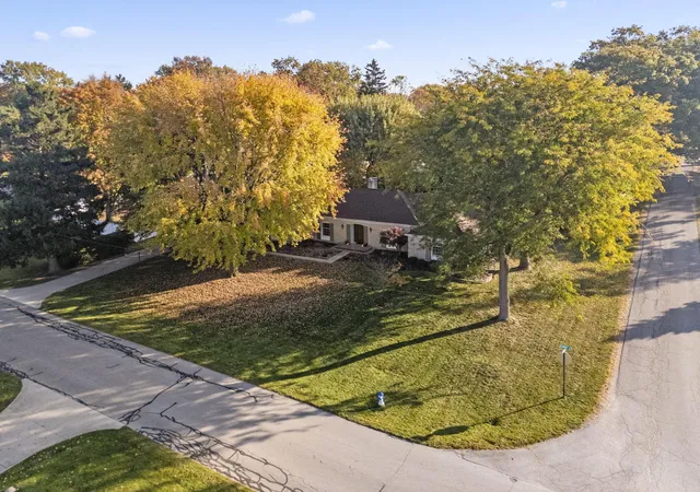 Photo 3 of Single family home for sale at 720 Summit St, Marion, OH 43302 | MLS# 226040550 | Listing updated on 2026-10-28