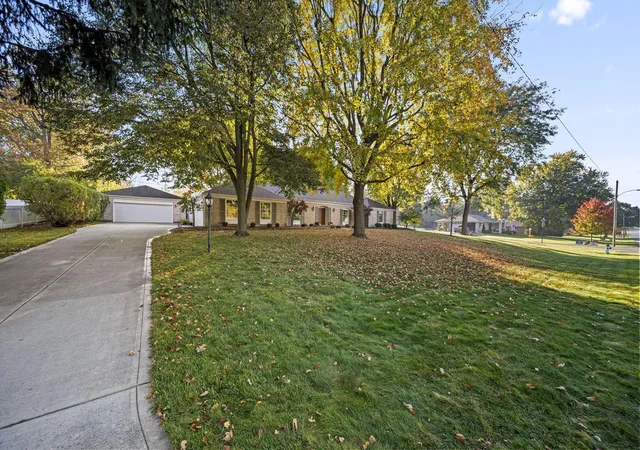 Photo 4 of Single family home for sale at 720 Summit St, Marion, OH 43302 | MLS# 226040550 | Listing updated on 2026-10-28