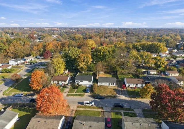 Photo 1 of Single family home for sale at 3696 Hollowcrest Ave, Columbus, OH 43223 | MLS# 226040544 | Listing updated on 2026-10-29