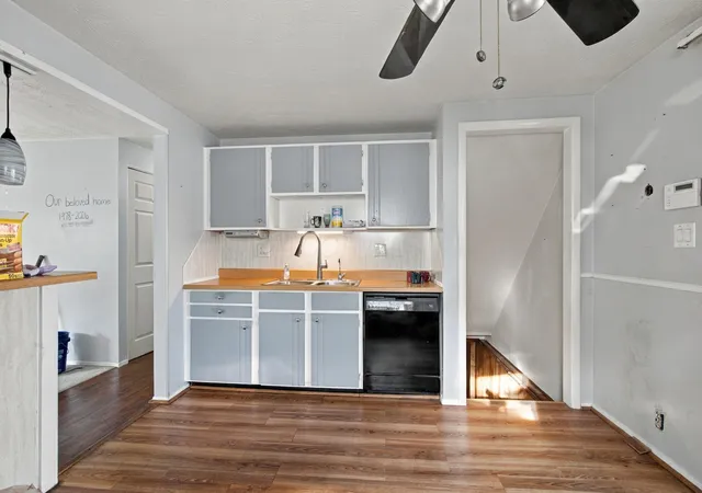 Photo 2 of Single family home for sale at 3696 Hollowcrest Ave, Columbus, OH 43223 | MLS# 226040544 | Listing updated on 2026-10-29