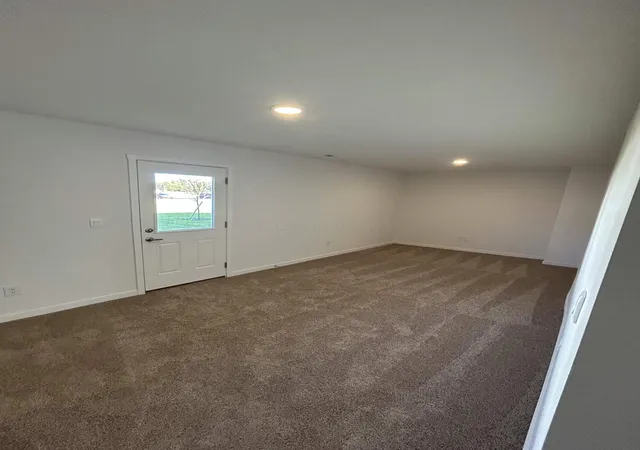 Photo 3 of Sale Pending at 124 Sitka Willow Dr, Etna, OH 43068 | MLS# 226040546 | Listing updated on 2026-10-27