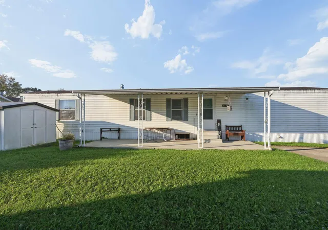 Photo 4 of Single family home for sale at 265 Roundtop Rd, Columbus, OH 43207 | MLS# 226040577 | Listing updated on 2026-10-25