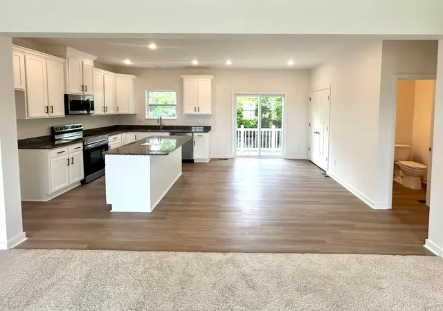 Photo 2 of Single family home for sale at 5960 Abernathy Ln, Columbus, OH 43232 | MLS# 226040581 | Listing updated on 2026-10-26