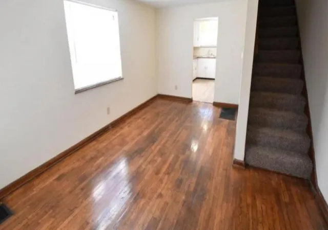 Photo 3 of Townhouse for sale at 755 S Burgess Ave, Columbus, OH 43204 | MLS# 226040695 | Listing updated on 2026-10-26