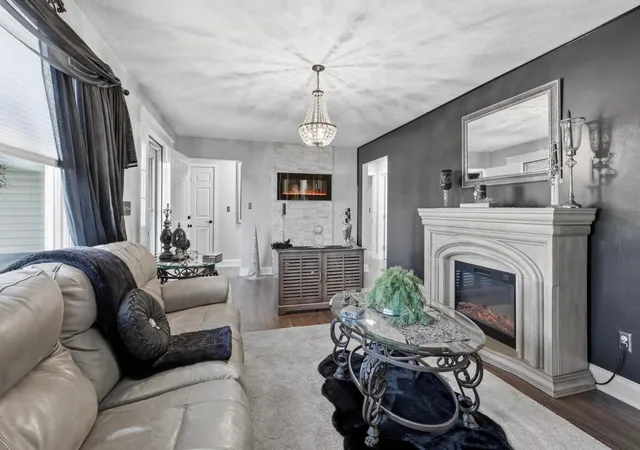 Photo 3 of Single family home for sale at 2282 Carper St, Lancaster, OH 43130 | MLS# 226040900 | Listing updated on 2026-10-28