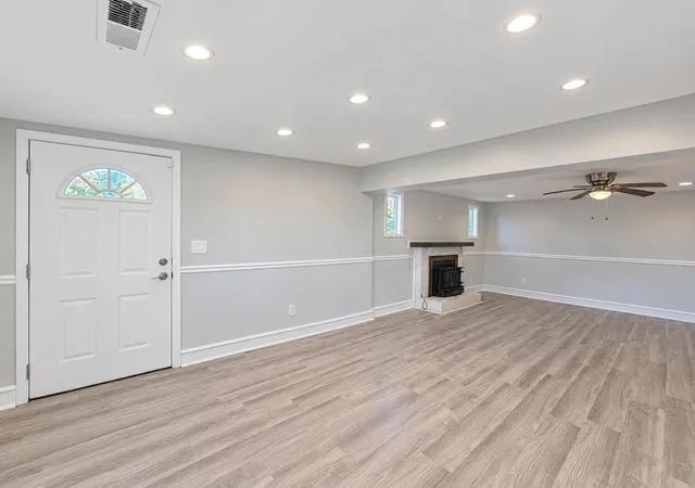 Photo 4 of Single family home for sale at 3753 Big Walnut Dr, Groveport, OH 43125 | MLS# 226040607 | Listing updated on 2026-10-26