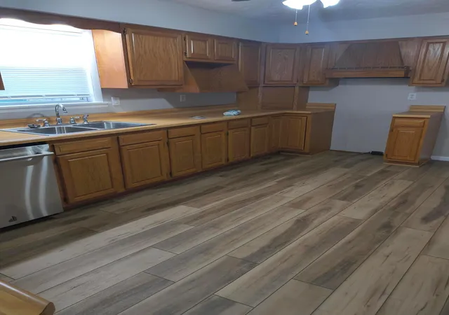 Photo 4 of Single family home for sale at 510 Van Buren St, Marion, OH 43302 | MLS# 226040624 | Listing updated on 2026-10-27