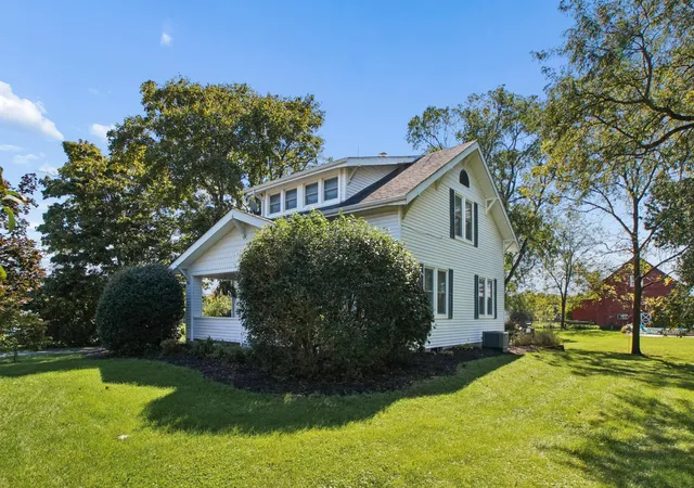 Photo 3 of Single family home for sale at 4575 Rensch Rd, Grove City, OH 43123 | MLS# 226040625 | Listing updated on 2026-10-29
