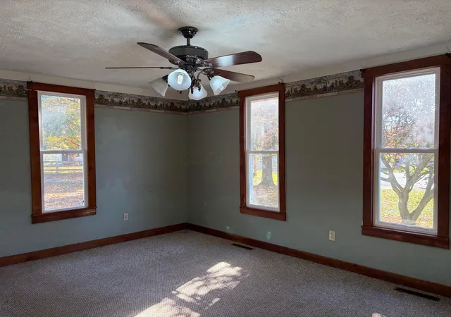 Photo 4 of Single family home for sale at 23515 Coshocton Rd, Howard, OH 43028 | MLS# 226040692 | Listing updated on 2026-10-27