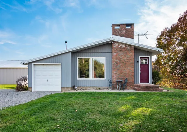 Photo 2 of Single family home for sale at 2250 Three Towers Rd, Chandlersville, OH 43727 | MLS# 226041069 | Listing updated on 2026-10-29