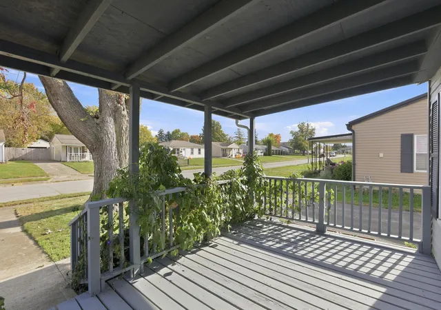 Photo 4 of Single family home for sale at 2809 Gibson Dr, Columbus, OH 43207 | MLS# 226040973 | Listing updated on 2026-10-28