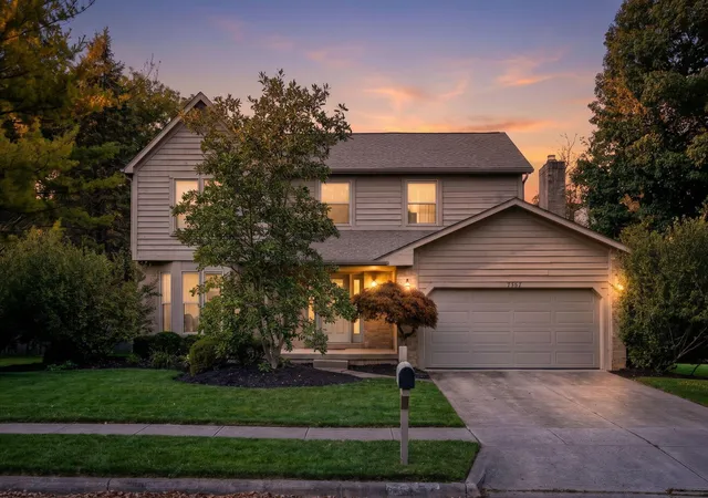 Photo 1 of Single family home for sale at 7357 Palmleaf Ln, Columbus, OH 43235 | MLS# 226040703 | Listing updated on 2026-10-30