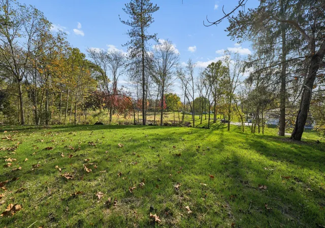 Photo 4 of Land for sale at 0 Carriage Rd, Powell, OH 43065 | MLS# 226040814 | Listing updated on 2026-10-28