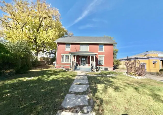 Photo 2 of Single family home for sale at 1600 E High St, Springfield, OH 45505 | MLS# 226040747 | Listing updated on 2026-10-27