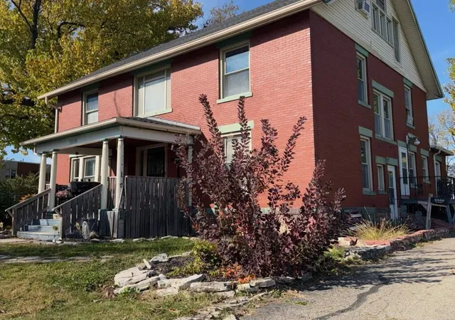 Photo 3 of Single family home for sale at 1600 E High St, Springfield, OH 45505 | MLS# 226040747 | Listing updated on 2026-10-27