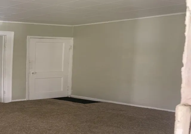 Photo 1 of Single family home for sale at 1043 Seymour Ave, Columbus, OH 43206 | MLS# 226040752 | Listing updated on 2026-10-27