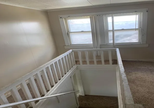 Photo 4 of Single family home for sale at 1043 Seymour Ave, Columbus, OH 43206 | MLS# 226040752 | Listing updated on 2026-10-27