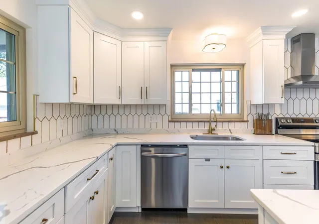 Photo 1 of Single family home for sale at 1761 Wyandotte Rd, Columbus, OH 43212 | MLS# 226040787 | Listing updated on 2026-10-28