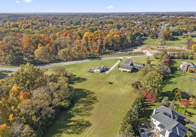 Photo 4 of Single family home for sale at 4248 Harlem Rd, New Albany, OH 43054 | MLS# 226040790 | Listing updated on 2026-10-27